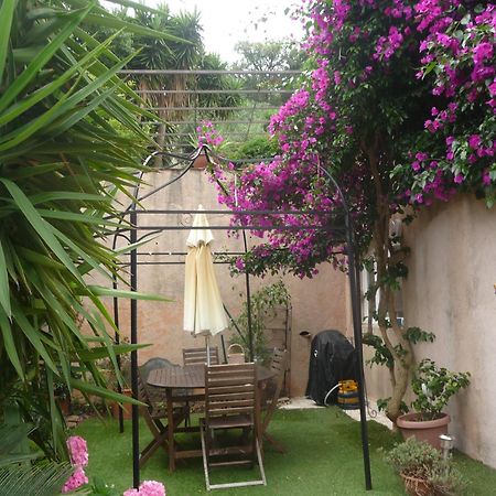 Liyaroyce Cavalaire-sur-Mer Exterior foto